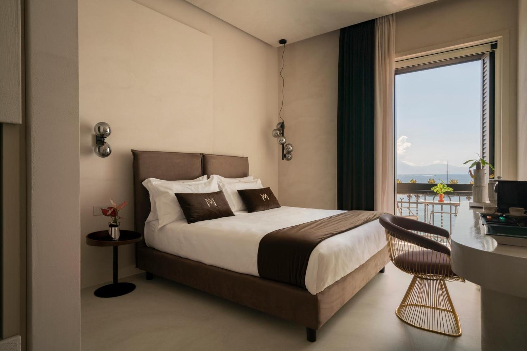 Demetra Luxury Suites Napoli Ngoại thất bức ảnh